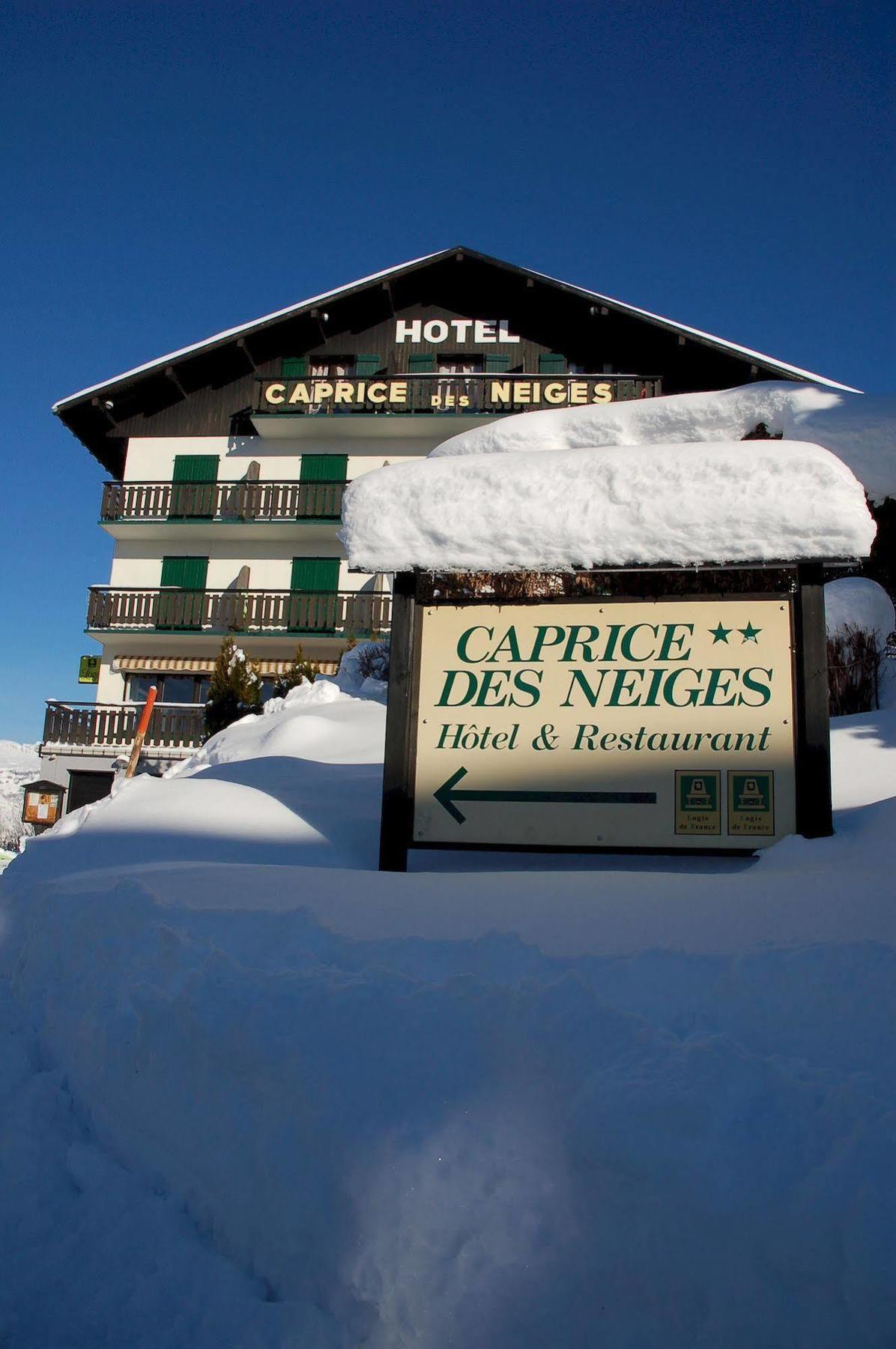 Logis Hotel Le Caprice Des Neiges Combloux Exteriér fotografie